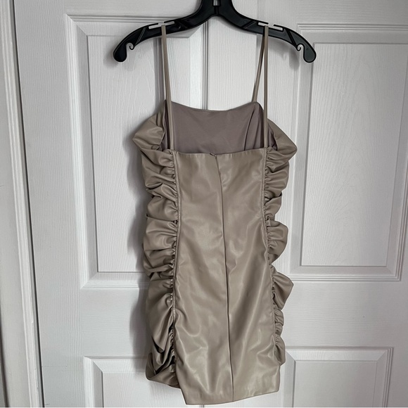 ZARA FAUX LEATHER MINI RUCHED BODYCON DRESS SZ S - Picture 7 of 14
